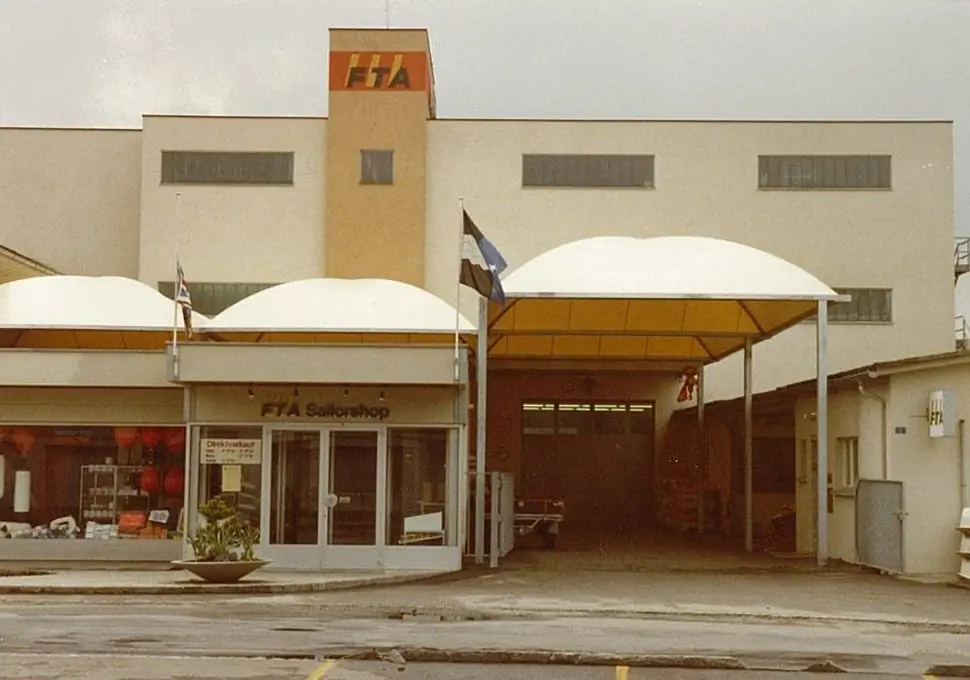 00063_Ausstellungshalle_1979